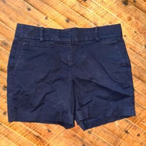 Ann Taylor Loft size 4 navy blue chino preppy shorts